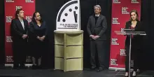 Doomsday Clock avanti di 4 secondi per IA e "neoimperialismo" di Trump e Putin