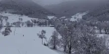 Neve sul Triangolo Lariano, il drone in volo su Pian del Tivano