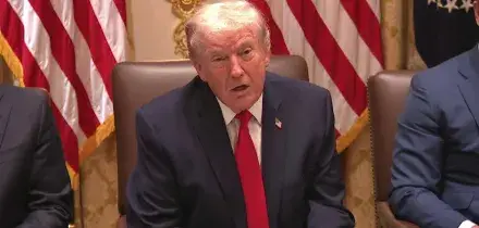 Trump: Putin mi ha promesso di non attaccare Kiev per una settimana