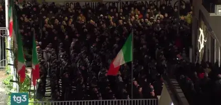 Presidente della Camera prende le distanze dalla conferenza sulla "remigrazione"