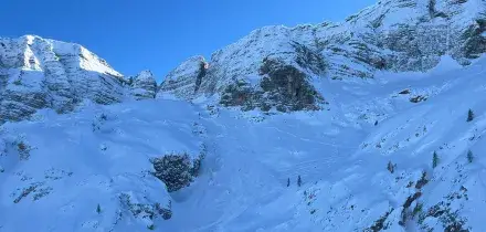 Due valanghe in Friuli Venezia Giulia, estratta una persona, &egrave; ferita