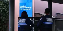 Studente di 14 anni pugnala professoressa a Sanary-sur-Mer, in Francia: la donna in gravi condizioni