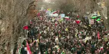 Gli iraniani in marcia per il 47&deg; anniversario della Rivoluzione: "Morte a Usa"