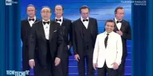Pippo Baudo e Piero Chiambretti aprono la prima serata di Sanremo 2008 con gli 'Ultrabaudi'