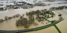 Francia sott'acqua dopo 35 giorni di pioggia consecutivi, &egrave; record dal 1959