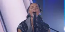 Alicia Keys in "Empire State of Mind", il testo cambia: Sanremo al posto di New York