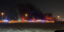 Bahrein, in fiamme la base della 5a flotta USA