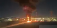 Esplosioni a Baghdad, in fiamme una centrale elettrica