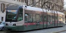 Roma, tamponamento tra due tram: alcuni passeggeri feriti