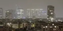 Proiettili luminosi tra le nuvole: l'Iran lancia nuovo attacco su Cisgiordania e Tel Aviv