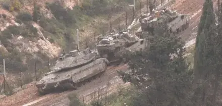 Raid sulla citt&agrave; israeliana di Dimona, sotto attacco anche Arad