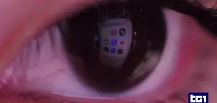 Verdetto storico: "Meta e Google colpevoli della dipendenza dai social"