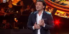 Canzonissima, standing ovation per Vittorio Grigolo con "O sole mio"