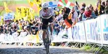 Ciclismo: Pogacar vince il Giro della Fiandre, terzo successo nella classica belga