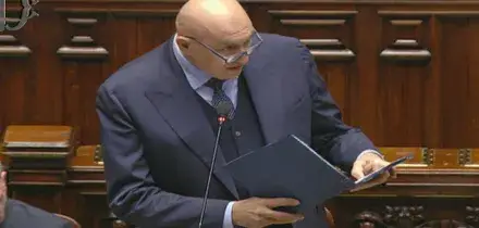 Crosetto: "Nessun governo ha mai disatteso gli accordi Usa-Italia" - Diretta alla Camera