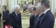 Mattarella: "Con le tensioni internazionali le forze dell'ordine siano un punto di tranquillit&agrave;"