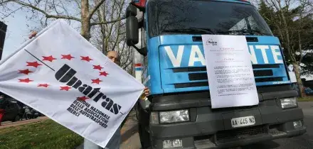 Caro carburanti, verso il blocco nazionale dei trasporti