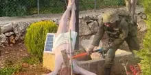 Soldato Idf distrugge statua Ges&ugrave; in Libano. L'esercito israeliano: "Prenderemo provvedimenti"
