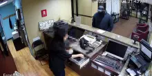 Ladro gentiluomo in Ohio: dopo la rapina in hotel ringrazia la receptionist