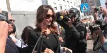 Grazia a Nicole Minetti, la massaggiatrice Graciela ritratta: "Nessun festino nel resort in Uruguay"