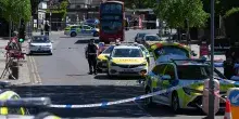 Londra, agguato davanti a una sinagoga: 2 accoltellati. Starmer: &egrave; attacco a tutta la Gran Bretagna