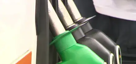 Caro carburanti, stop camion: oggi il primo giorno di sciopero