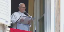 Il Papa: "La libert&agrave; di stampa &egrave; purtroppo spesso violata"