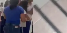 Gli studenti si rifugiano nelle classi dopo che un tredicenne ha aperto il fuoco a scuola in Brasile