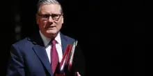 Medici britannici lanciano allarme su social per minori: "Dannosi come fumo", Starmer verso divieti