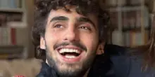 Studente accoltellato in corso Como, Pm chiede 10 e 12 anni: lui abbraccia i suoi aggressori
