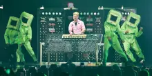 Eurovision, Regno Unito: LOOK MUM NO COMPUTER porta il caos nerd sul palco