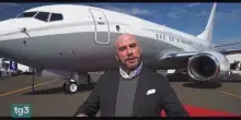 John Travolta a Cannes con il suo aereo privato