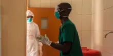 Torna l'allarme ebola in Congo e Uganda, 65 morti per il virus