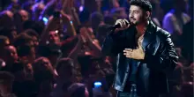 La finale di Eurovision, per Israele Noam Bettan canta "Michelle" tra i cristalli