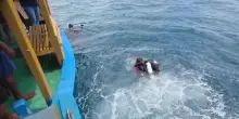Maldive, recupero dei sub: "Missione rischiosa per grotta inesplorata e manovre di decompressione"