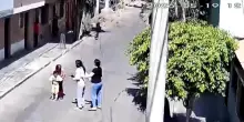 Terremoto in Per&ugrave;, il momento della scossa ripreso dalle telecamere: gente in strada