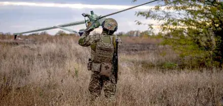 Kiev alla Nato: "Siamo a un punto di svolta". Cremlino: "Nessuna deadline per la fine del conflitto"