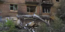 Missili russi su Kiev, le macerie e le testimonianze