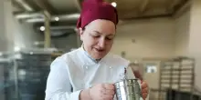 Il dramma di Maria Carmela D&rsquo;Angelo: si lancia nel vuoto dopo incidente in pasticceria