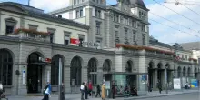 Svizzera, attacco con coltello alla stazione di Winterthur: 4 persone ferite, assalitore arrestato