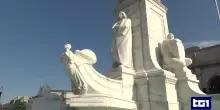 "Cristoforo Colombo era un eroe": Trump riporta alla Casa Bianca la statua dell'esploratore genovese