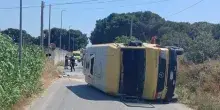 Mazara del Vallo, scontro tra scuolabus e auto: feriti otto bambini e due docenti