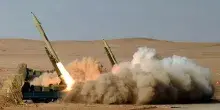 Bloomberg: missile iraniano contro base Usa in Kuwait, 5 militari americani feriti