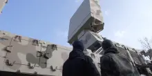 Il video del nuovo lanciatore di missili IRIS-T dalla Germania per Kiev
