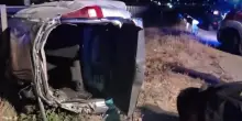 Fuggono a un posto di blocco e si schiantano in auto: sono tutti minorenni. Muore un 16enne
