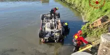 Minivan finisce dentro un canale nel Veneziano, tre morti