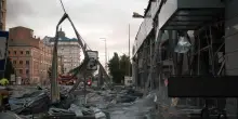 Notte di raid russi in Ucraina: 4 morti a Kiev e 6 vittime a Dnipro