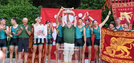Regata delle Repubbliche Marinare, nell'Arno vince Venezia davanti a Genova e Pisa