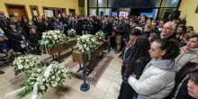 Strage di Altavilla, il pm: "In quella villetta sevizie alla donna e ai figli, commesse atrocit&agrave;"