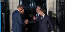 Londra, Macron-Starmer-Merz: "S&igrave; ai negoziati Kiev-Mosca, congelare la linea del fronte"